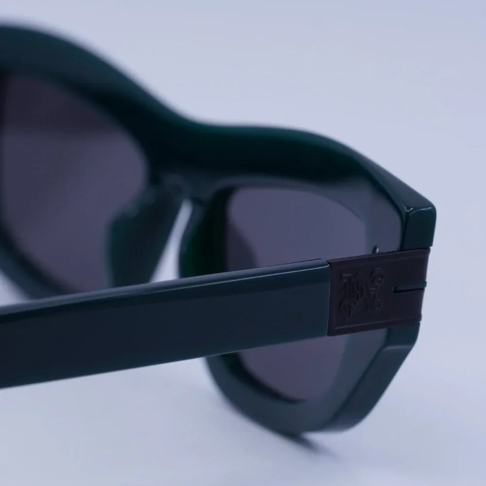 Palm Angels PERI10E CLAIRE 5507 Sunglasses Green Cat Eye Frame, Dark Grey Lenses